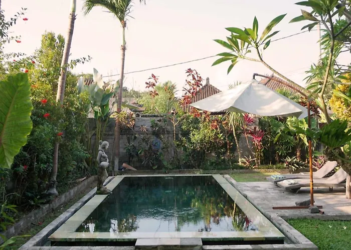Villa Luar Biasa - Spacious 3br Private Pool For Families *