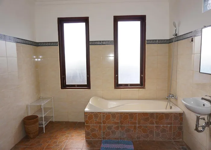 Luar Biasa - Spacious 3br Private Pool For Families